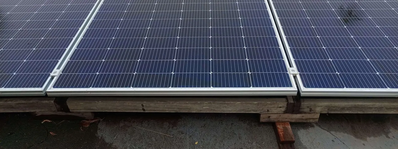 Solar array